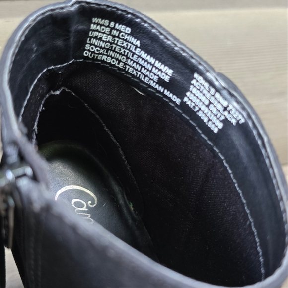 Candies NEW!! Actress, Retro, 70's, Chunky, Platform, Block Heel. Bootie 8M - Picture 13 of 16